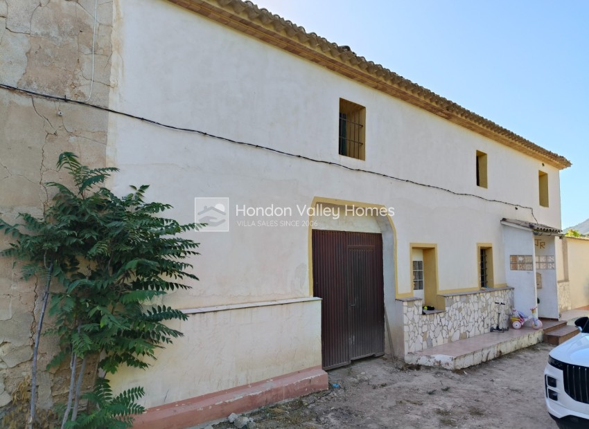 Reventa - Finca - La Romana - Alcaña