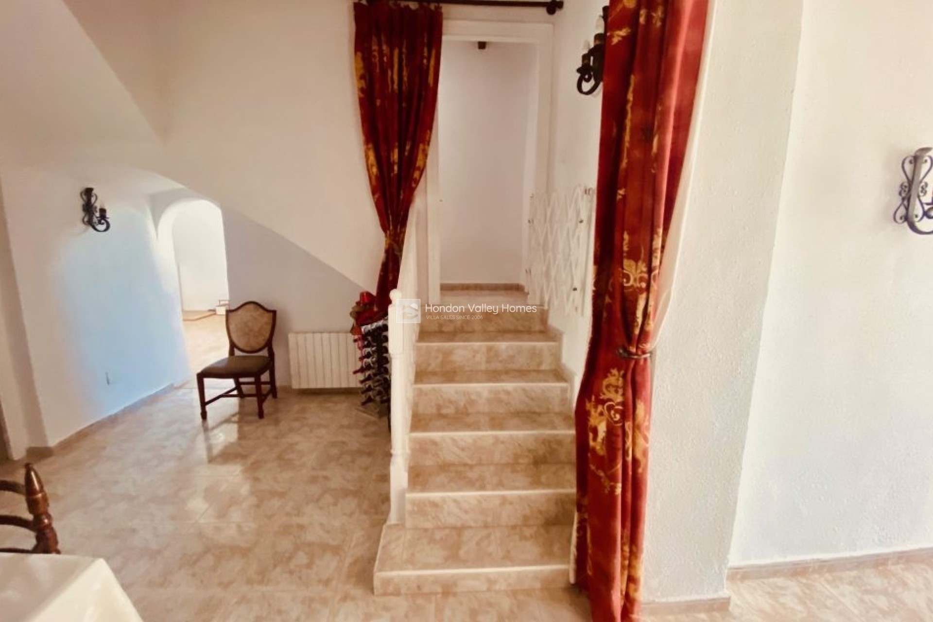 Reventa - Manor house - El Canton