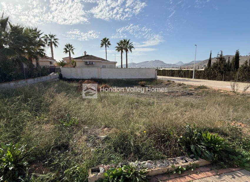 Reventa - Parcela / Terreno - Hondón de las Nieves - La Montañosa