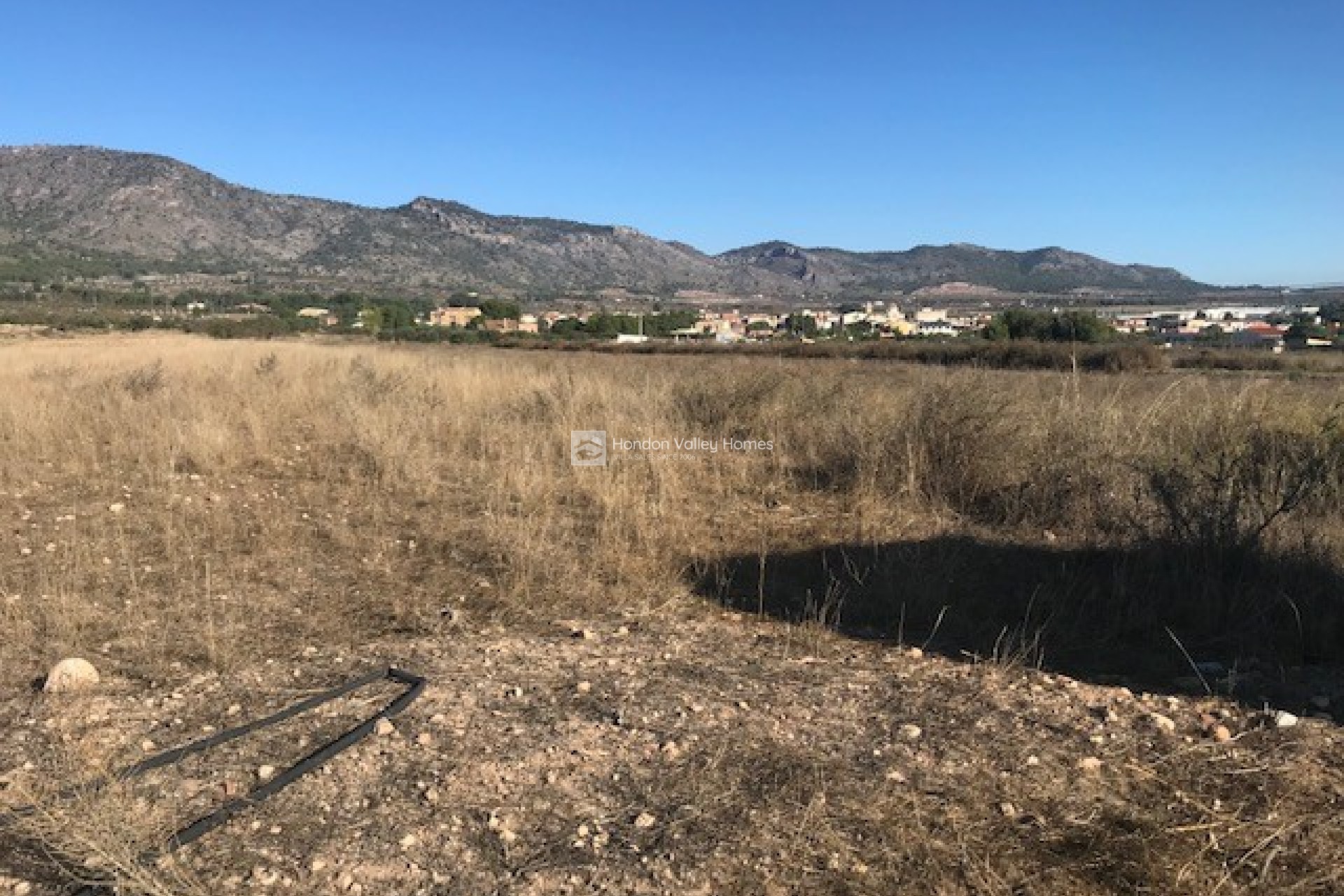 Reventa - Plot - Salinas