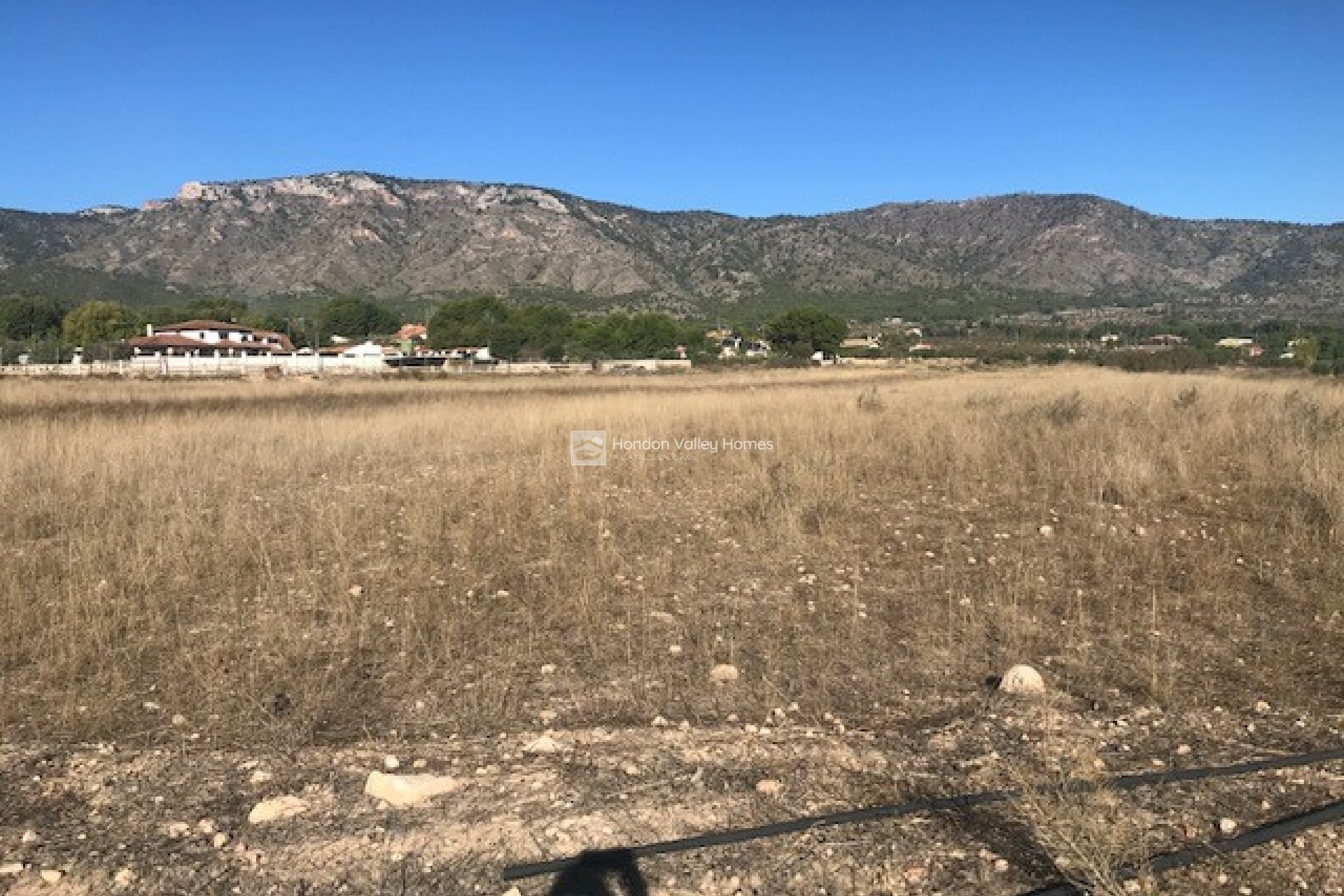 Reventa - Plot - Salinas