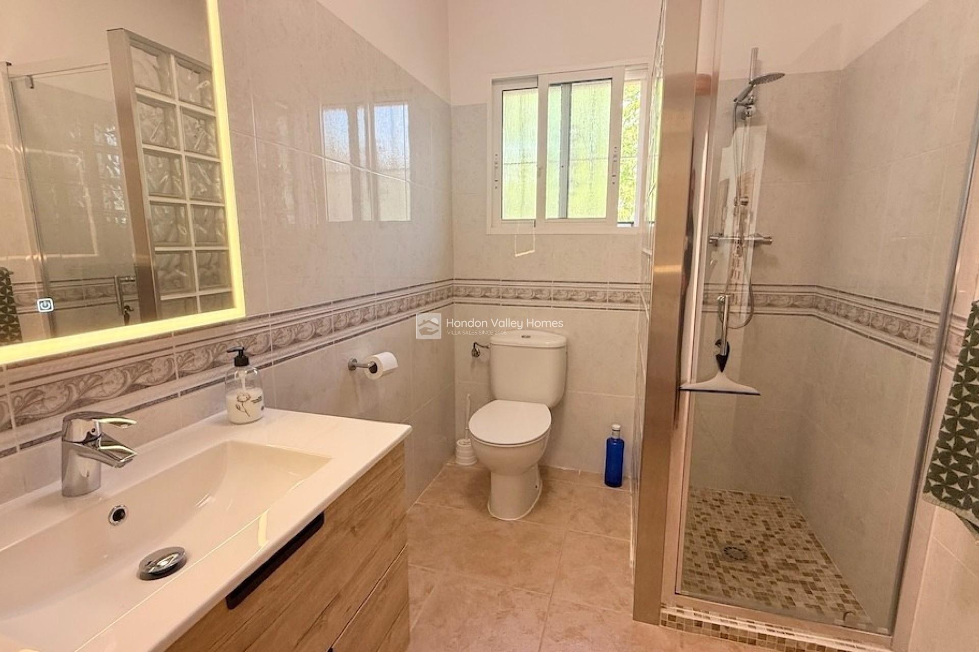 Reventa - Villa - Barbarroja