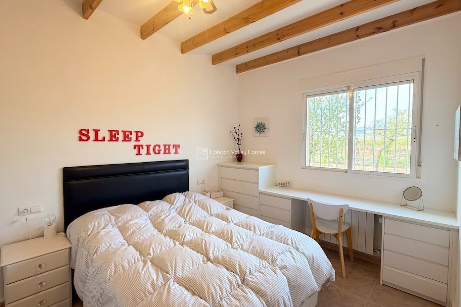 Reventa - Villa - Barbarroja