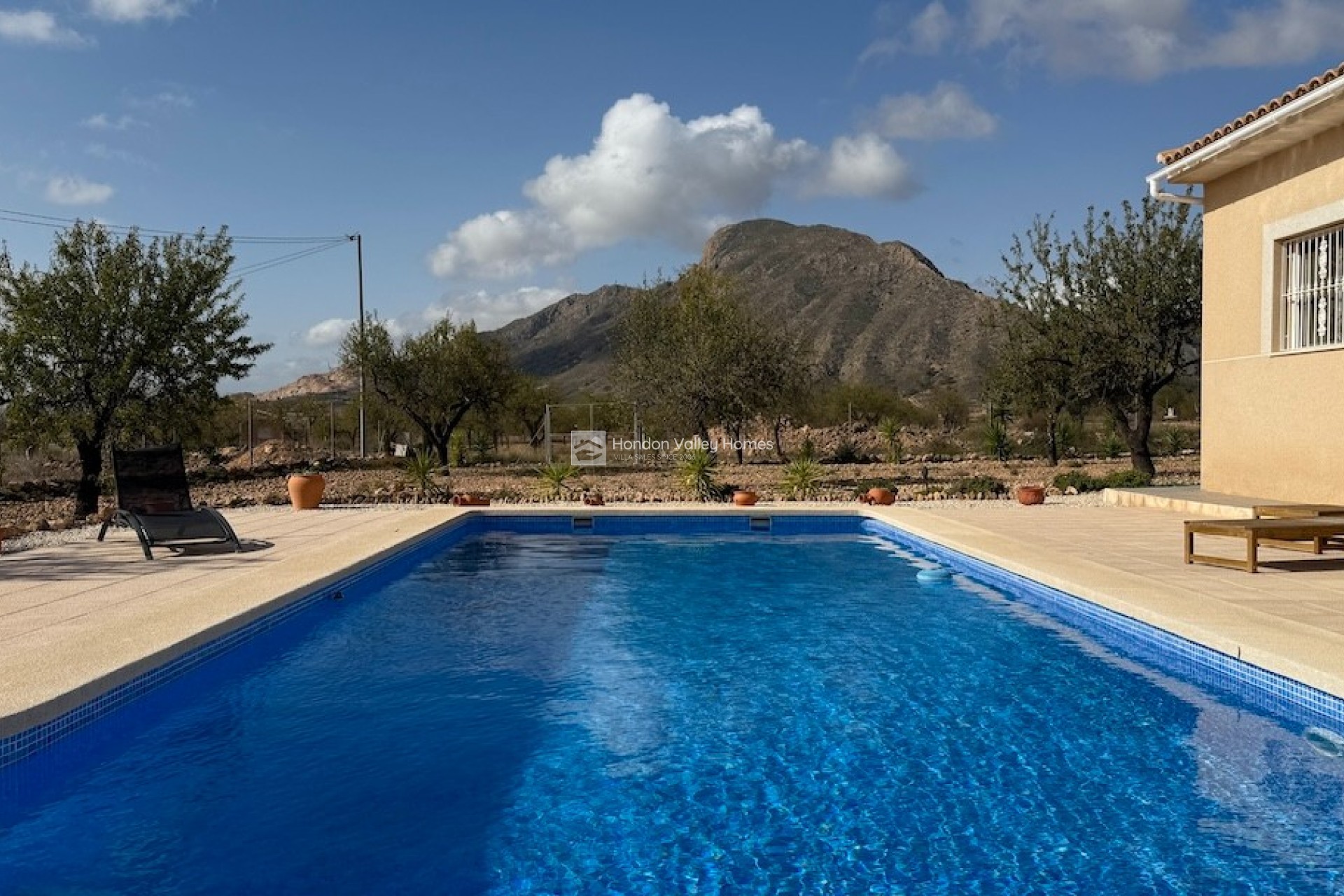 Reventa - Villa - Barbarroja