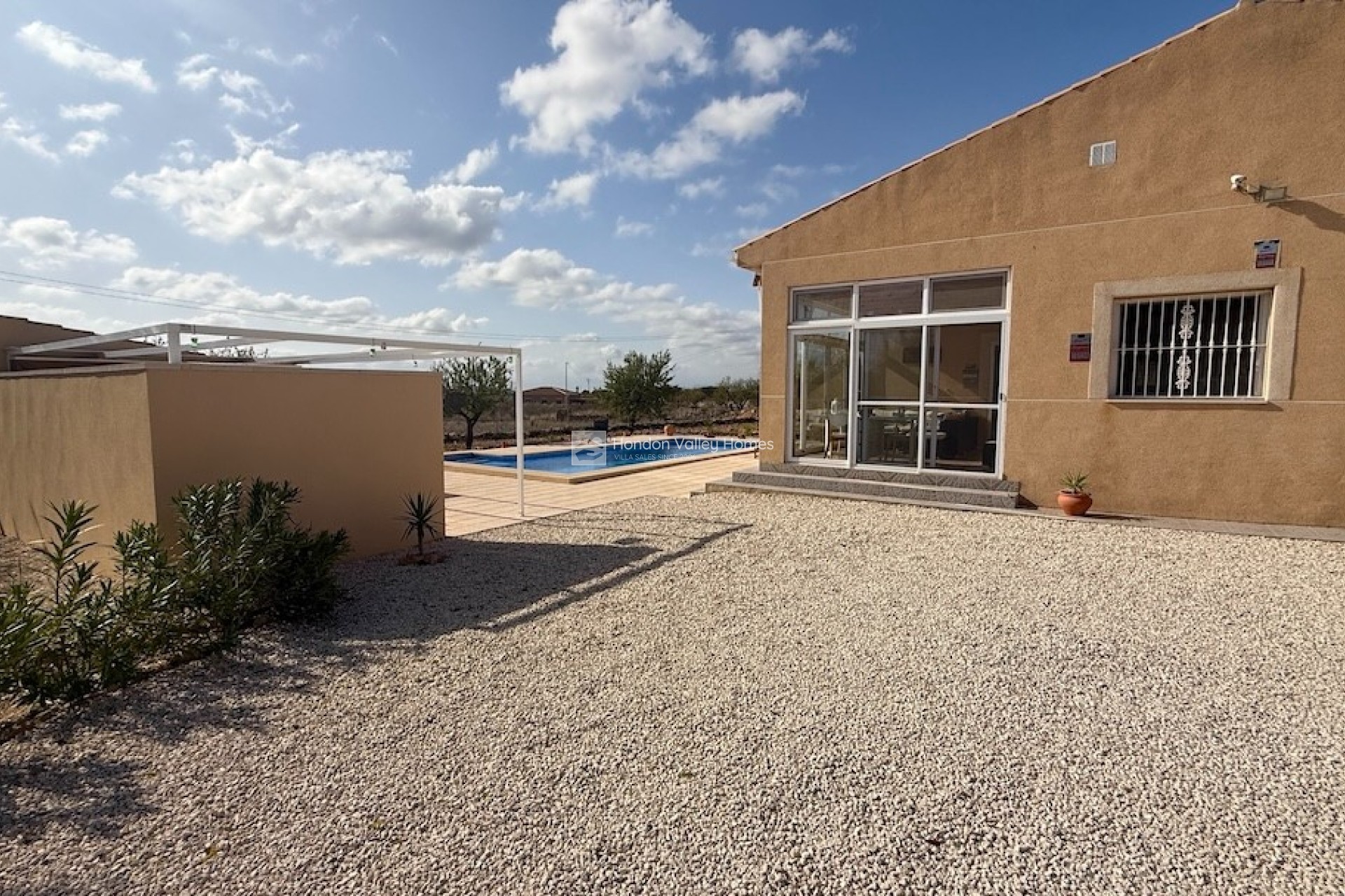 Reventa - Villa - Barbarroja