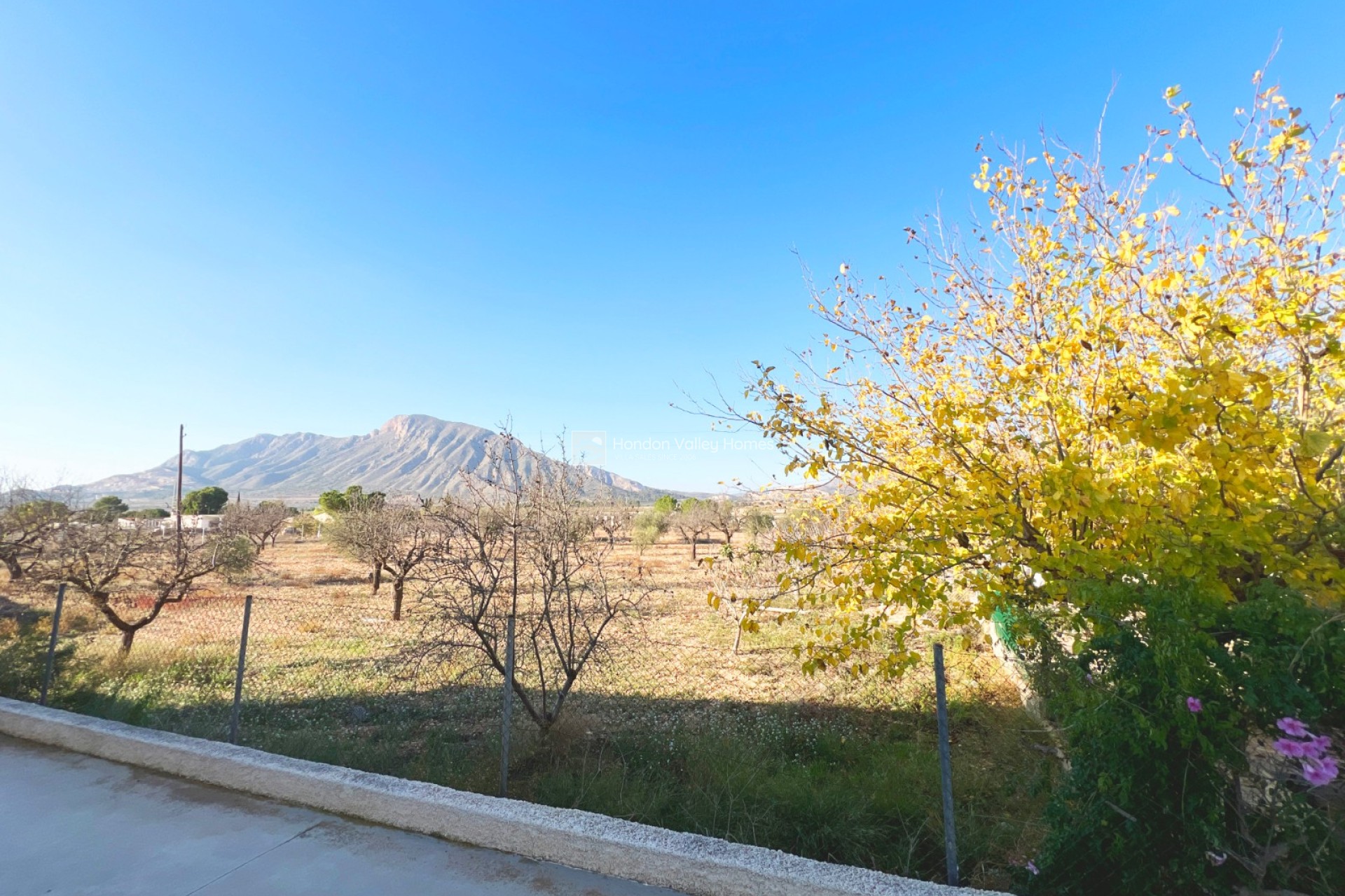 Reventa - Villa - Barbarroja
