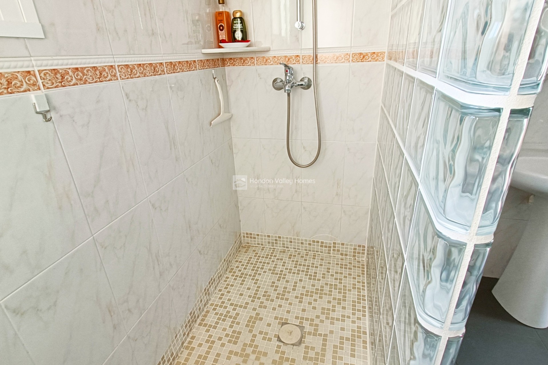 Reventa - Villa - Barbarroja