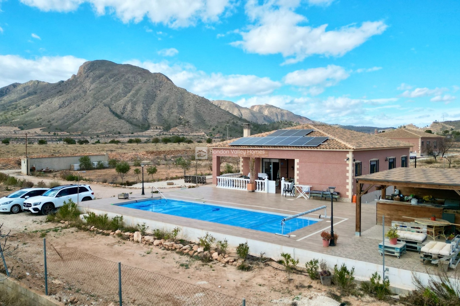 Reventa - Villa - BARBARROJA