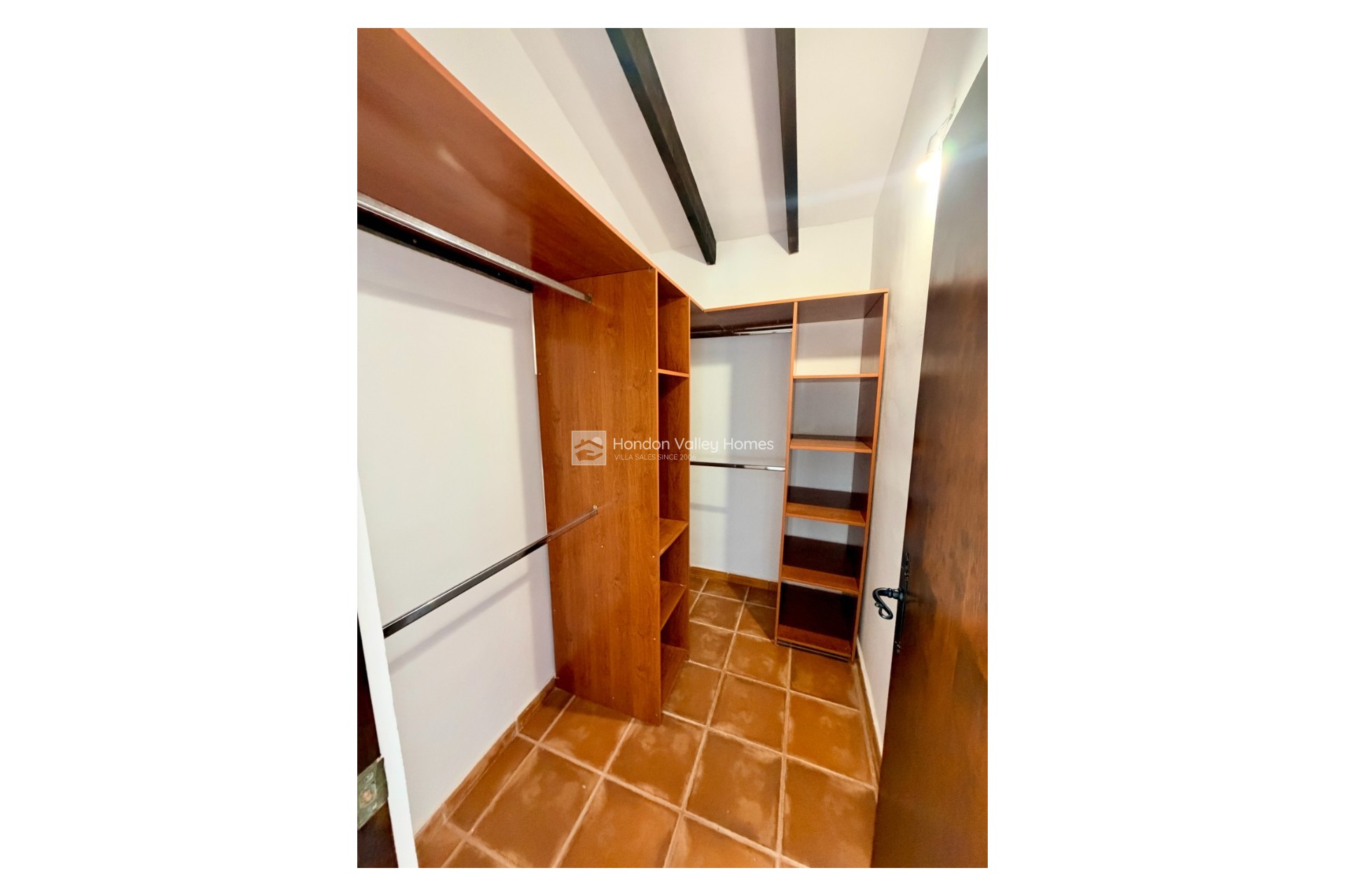 Reventa - Villa * - Barinas