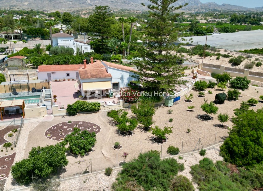 Reventa - Villa - Crevillente