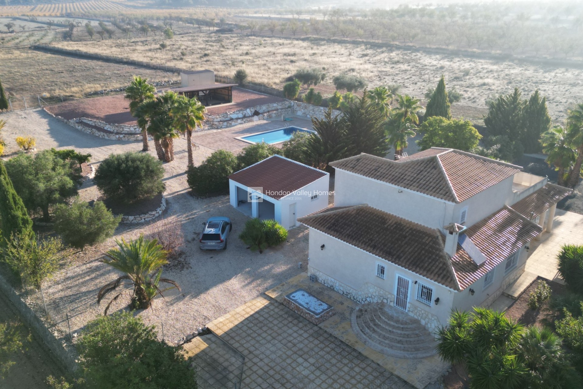 Reventa - Villa - Detached - Hondón de las Nieves