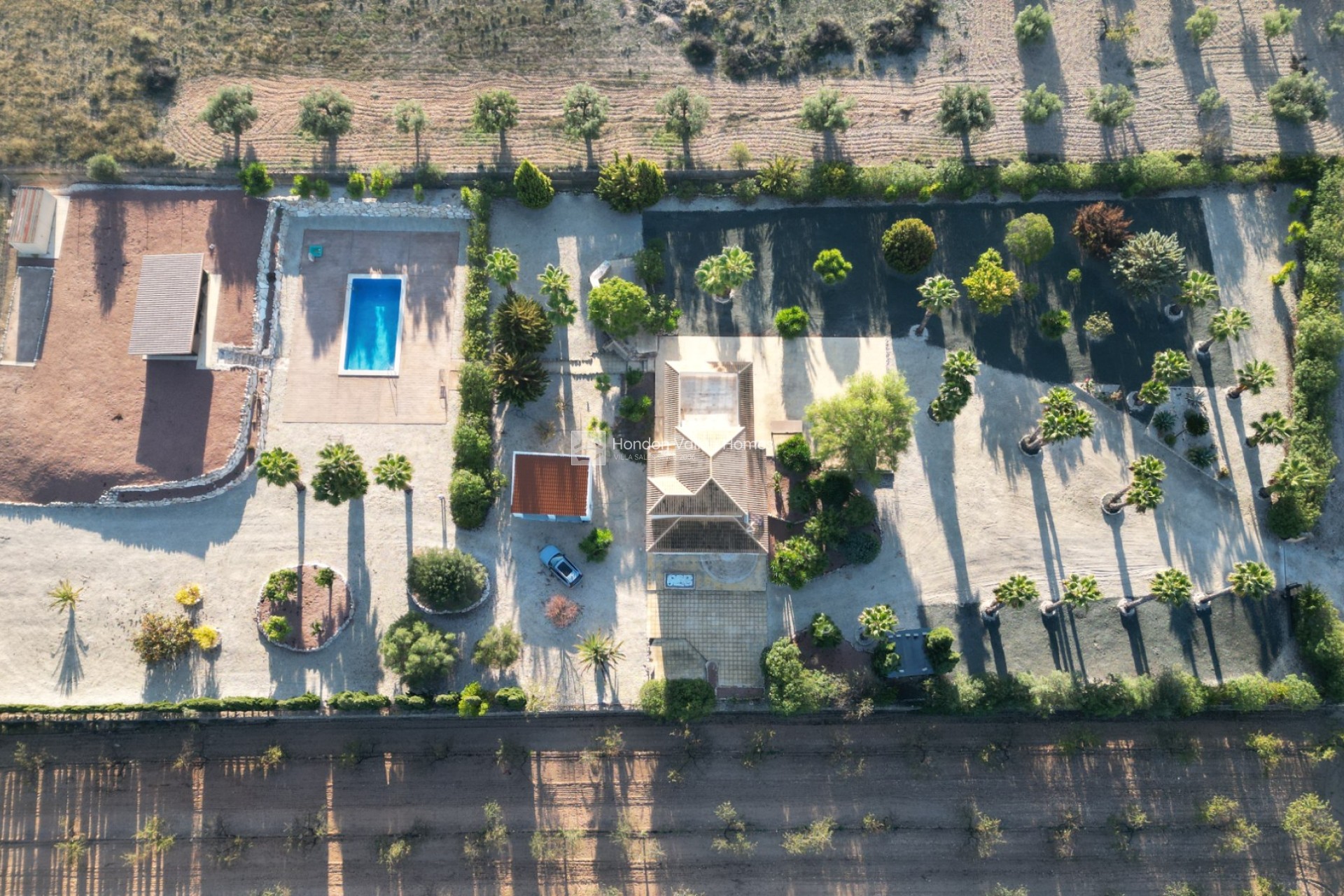 Reventa - Villa - Detached - Hondón de las Nieves