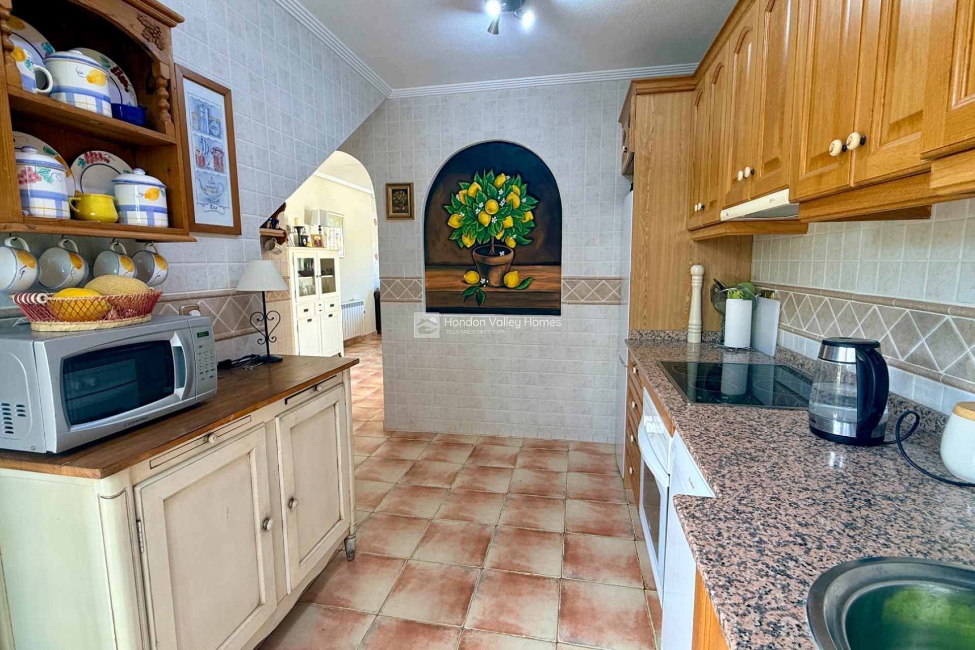 Reventa - Villa - Detached - Hondón de las Nieves