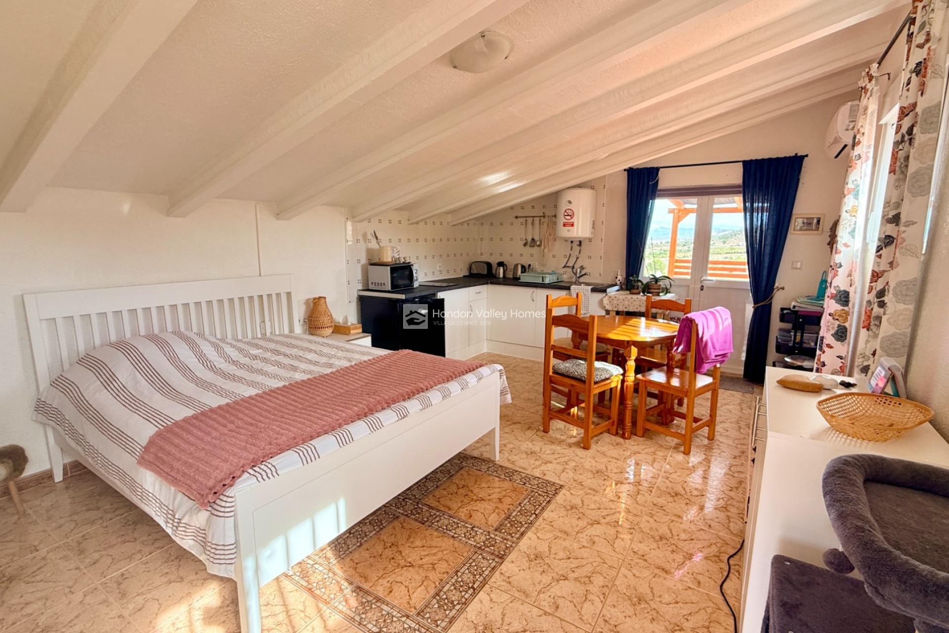 Reventa - Villa - Detached - Hondón de los Fráiles