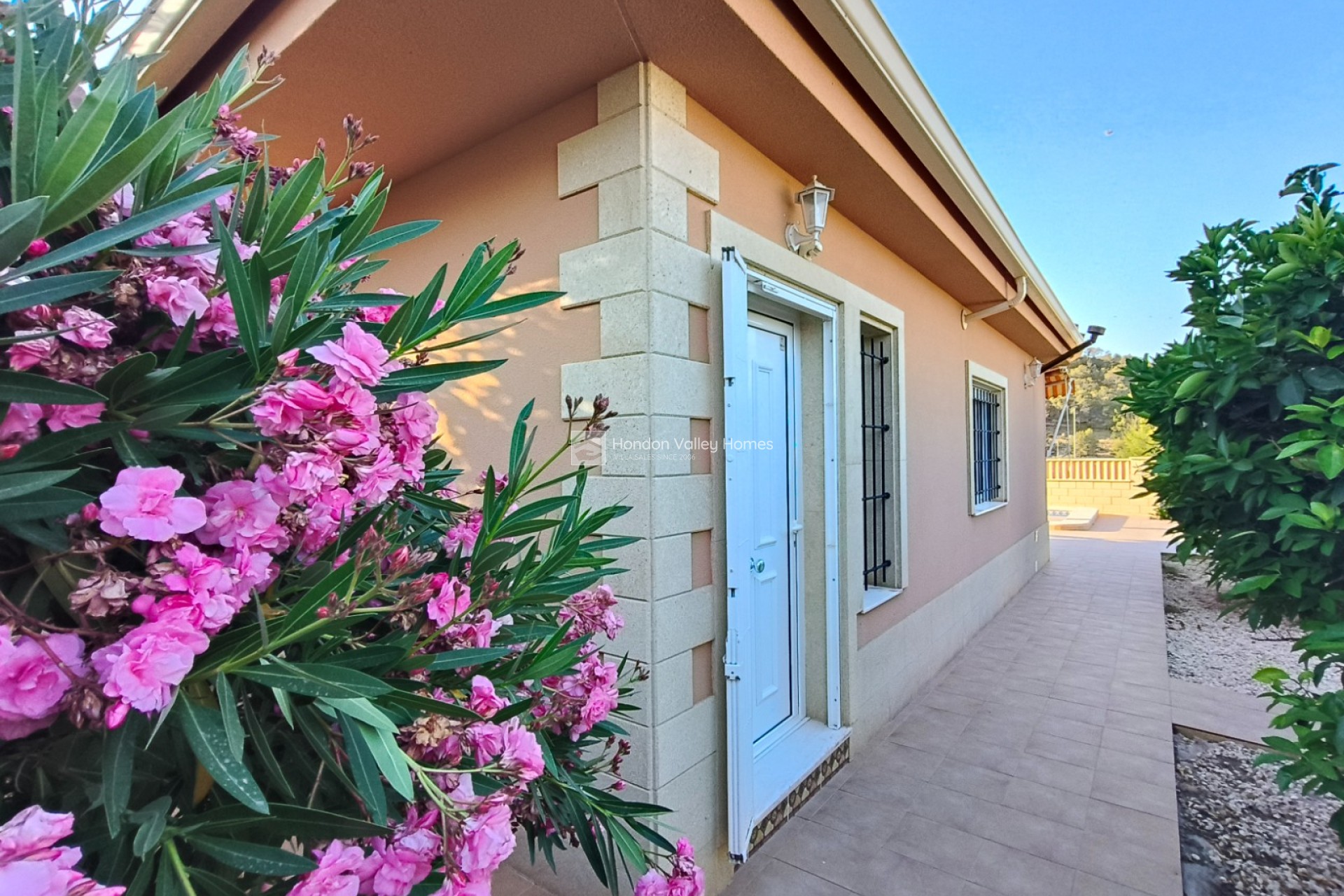 Reventa - Villa - Detached - La Romana