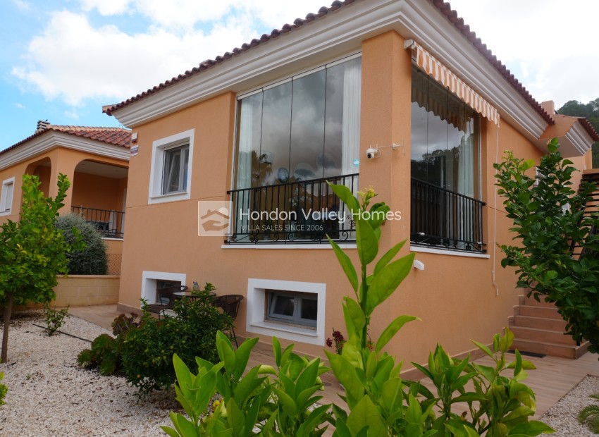 Reventa - Villa - Detached - La Romana