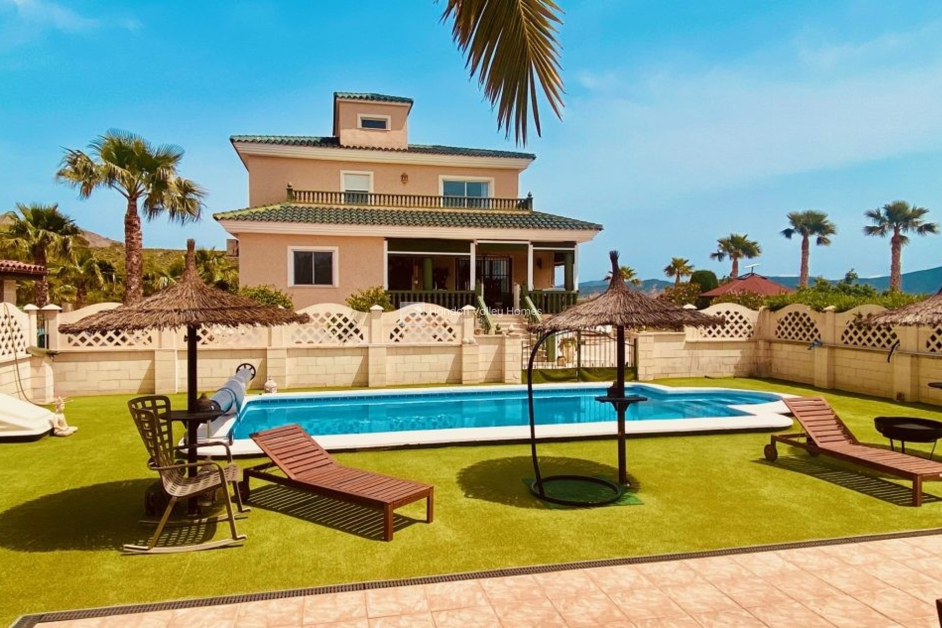 Reventa - Villa - Detached - Macisvenda