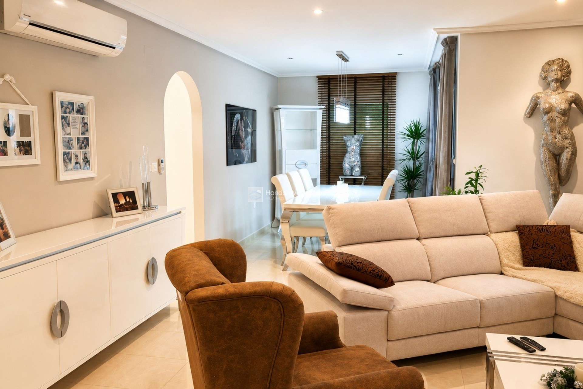Reventa - Villa - Detached - Rojales