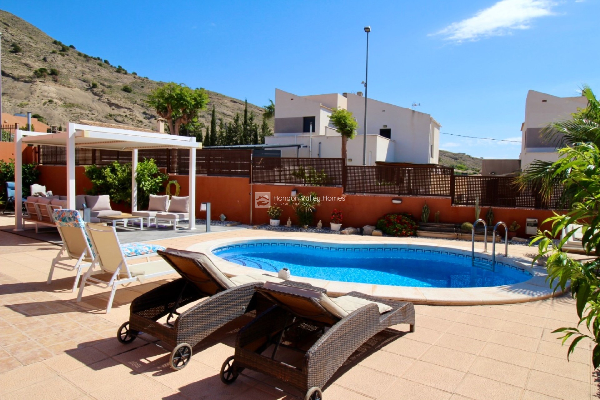 Reventa - Villa - Fortuna