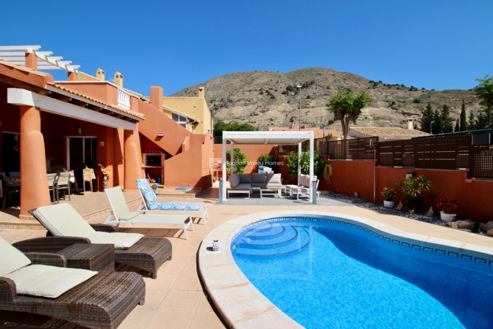 Reventa - Villa - Fortuna