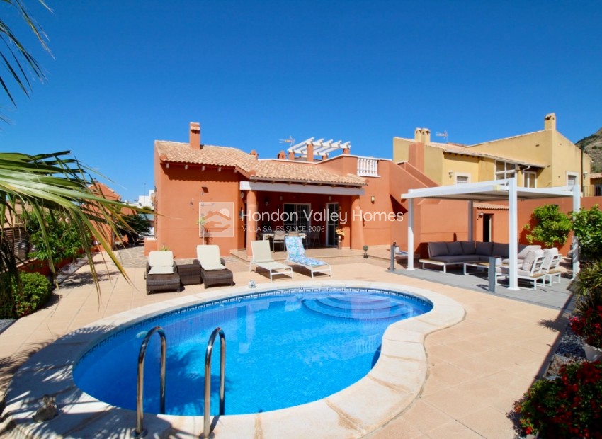 Reventa - Villa - Fortuna