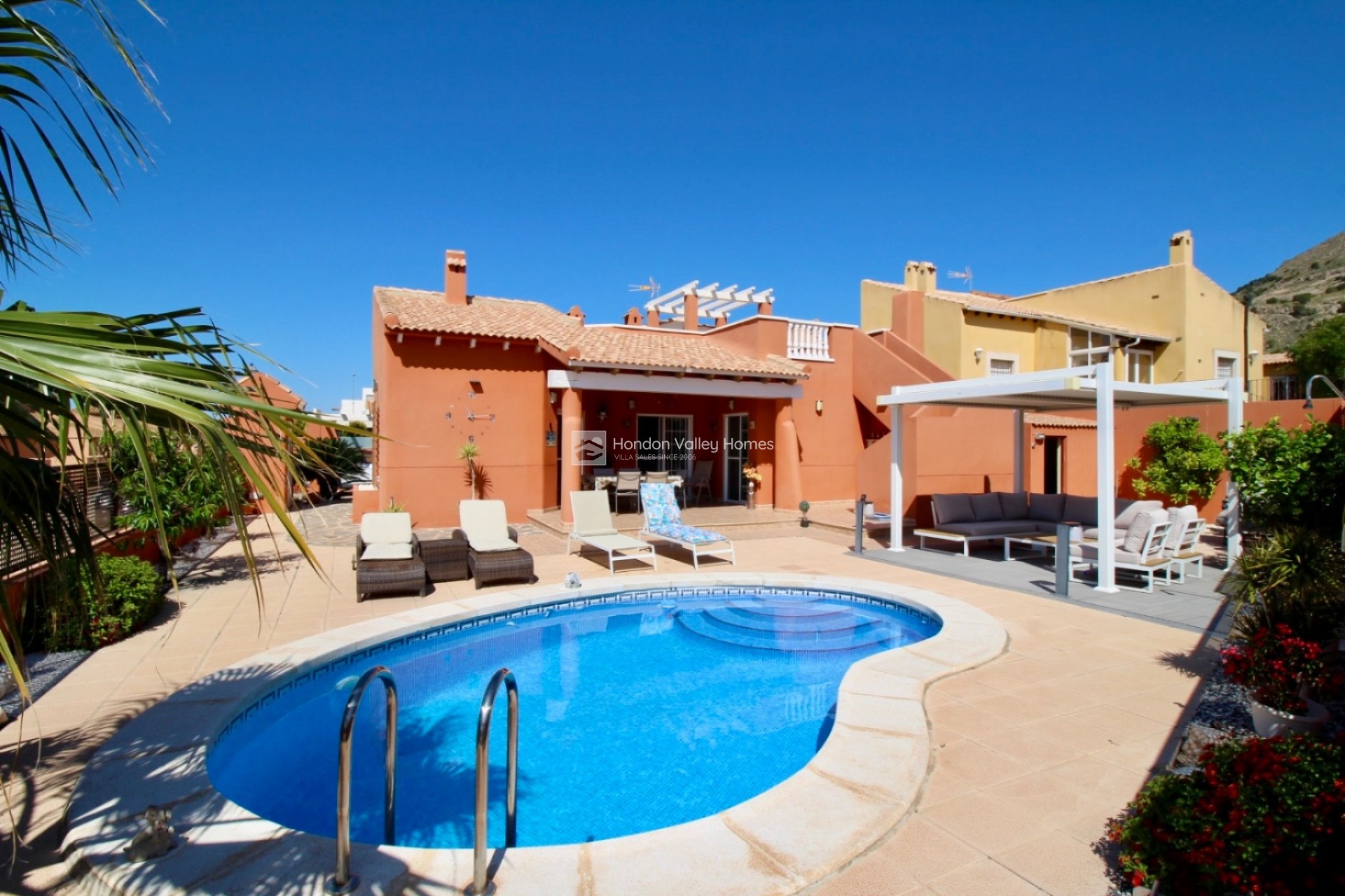 Reventa - Villa - Fortuna