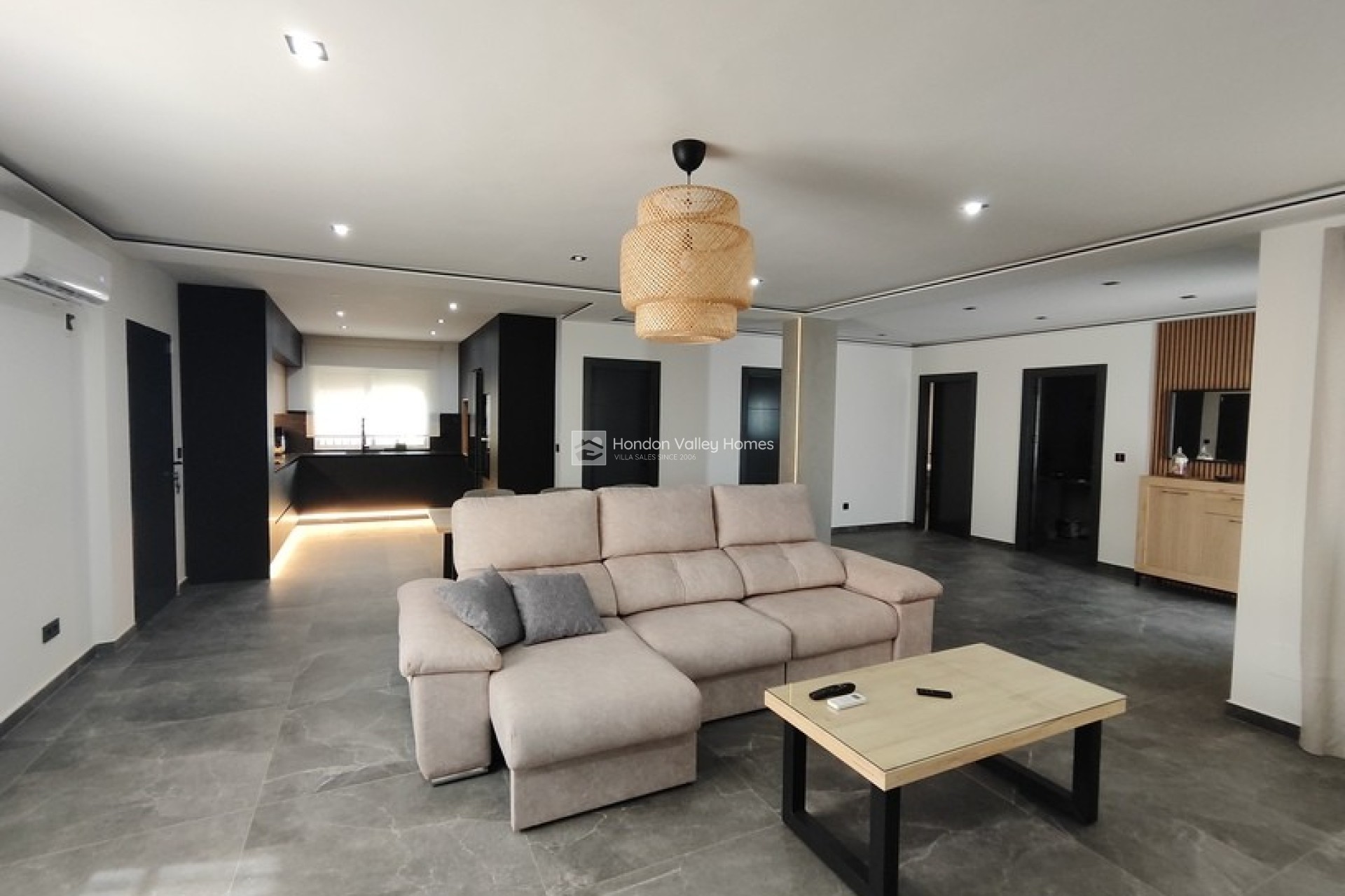 Reventa - Villa - Fortuna