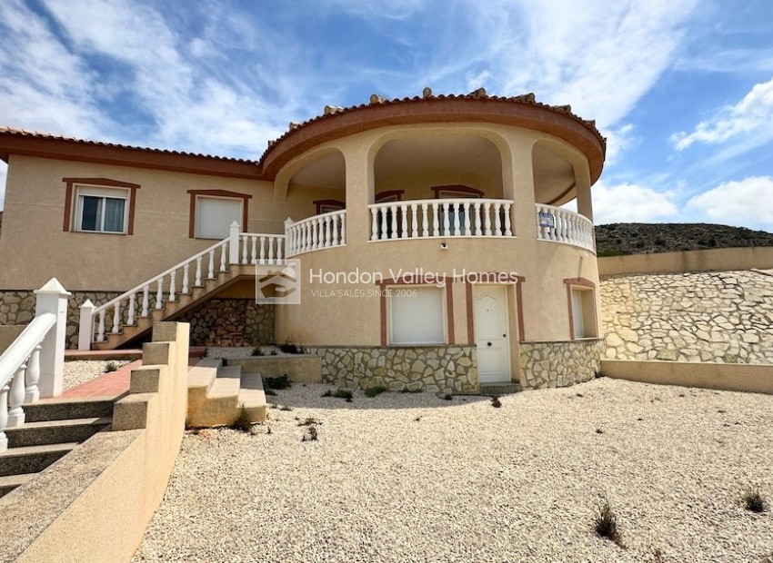 Reventa - Villa - Hondón de las Nieves - La Montañosa