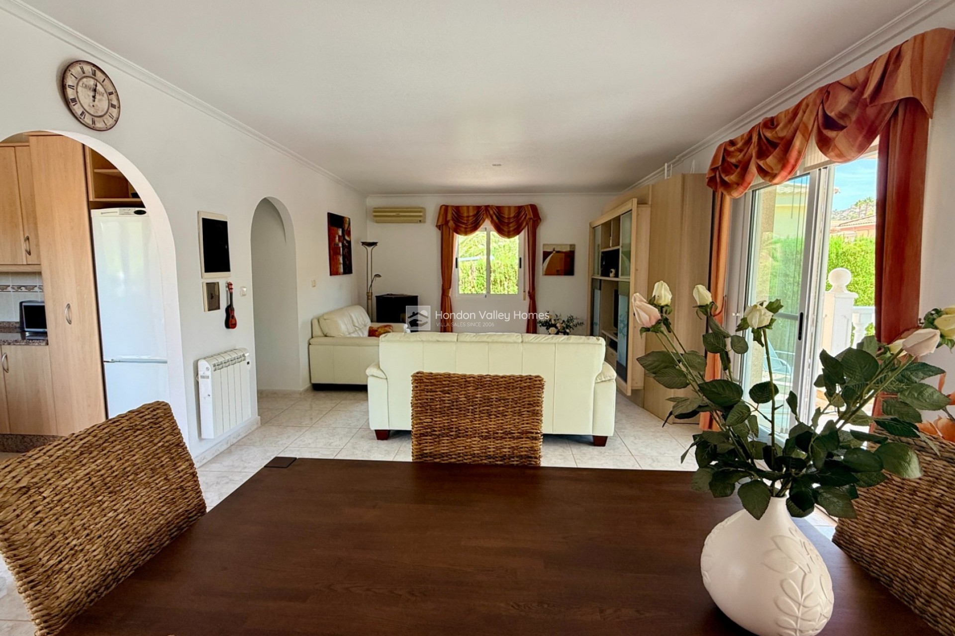 Reventa - Villa - Hondón de las Nieves - La Montañosa