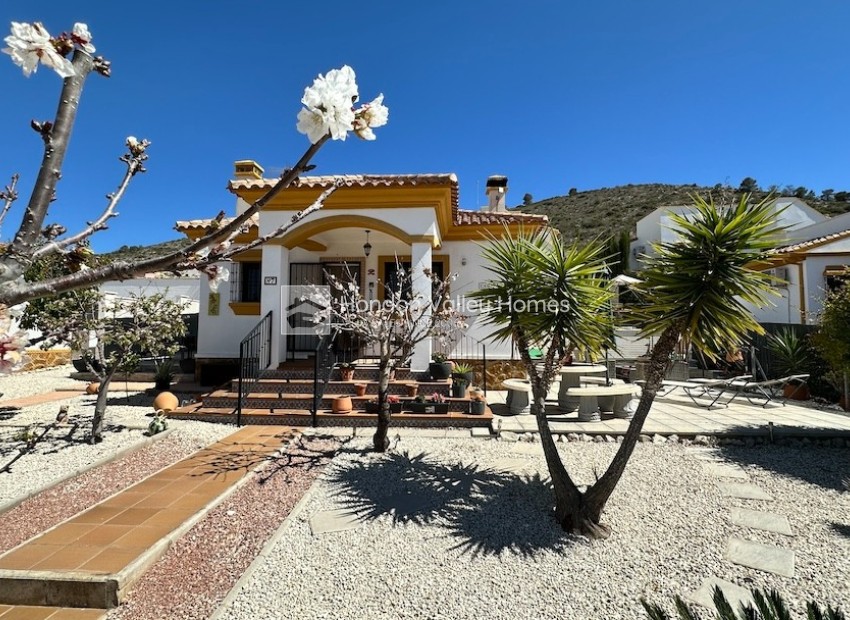 Reventa - Villa - Hondón de las Nieves - La Montañosa