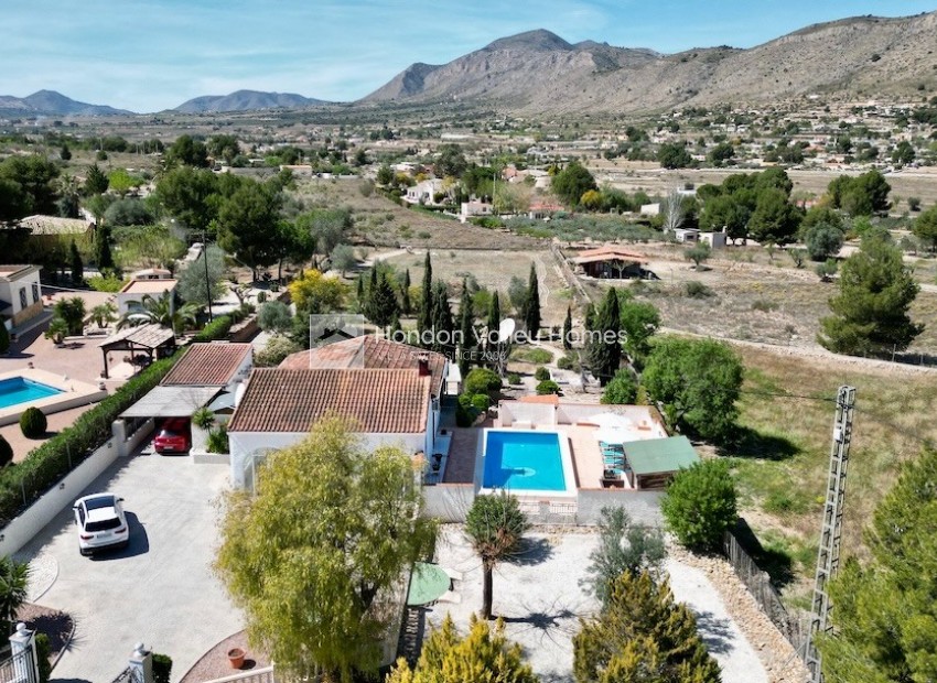 Reventa - Villa - Hondon De Las Nieves