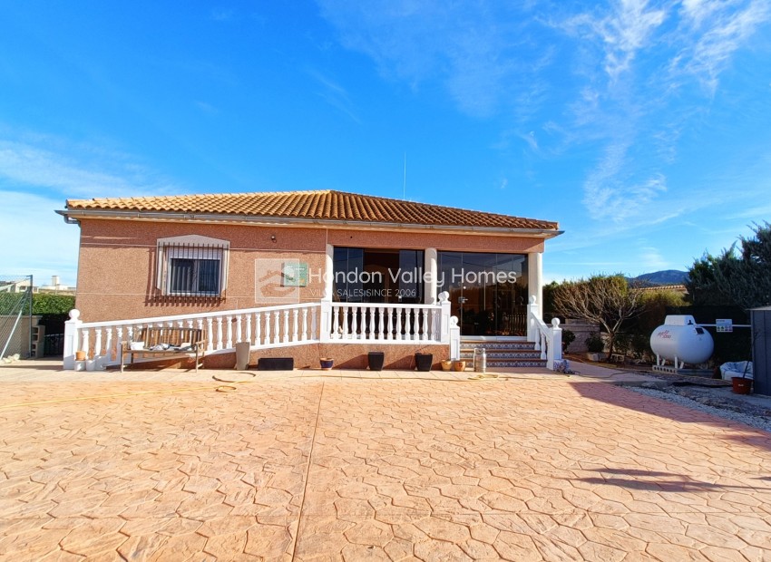Reventa - Villa - Hondón de los Fráiles