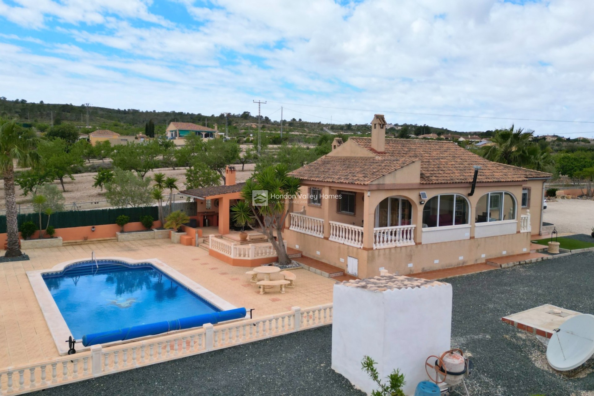 Reventa - Villa - Hondón de los Fráiles
