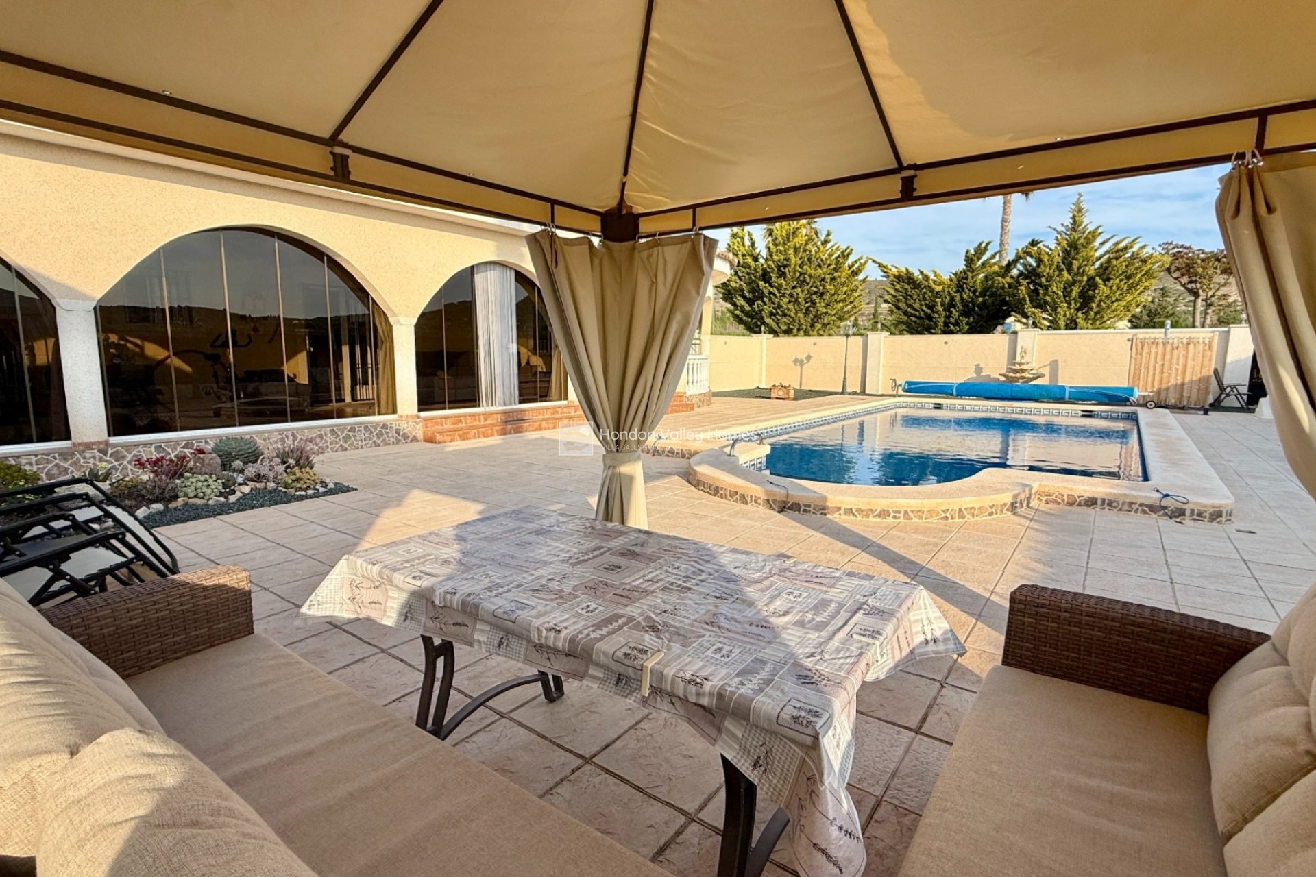 Reventa - Villa - Hondón de los Fráiles