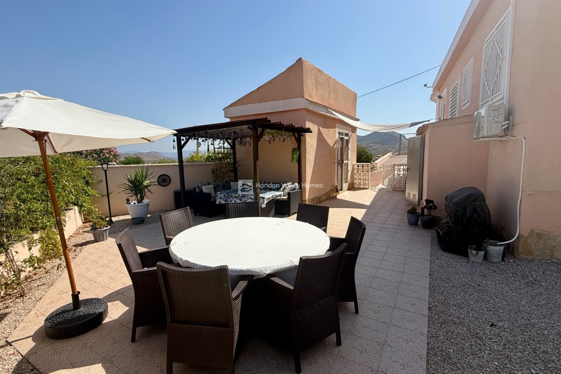 Reventa - Villa - Hondón de los Fráiles
