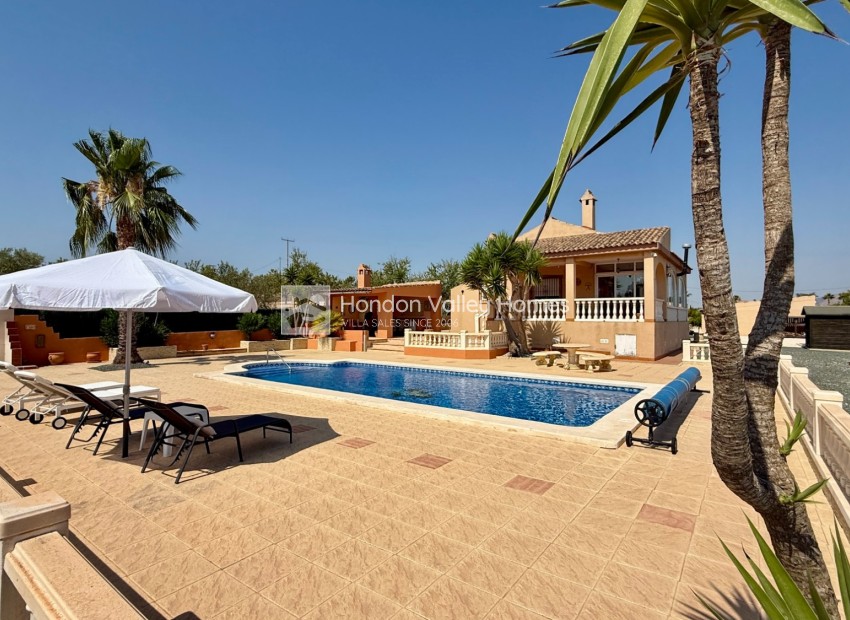 Reventa - Villa - Hondón de los Fráiles