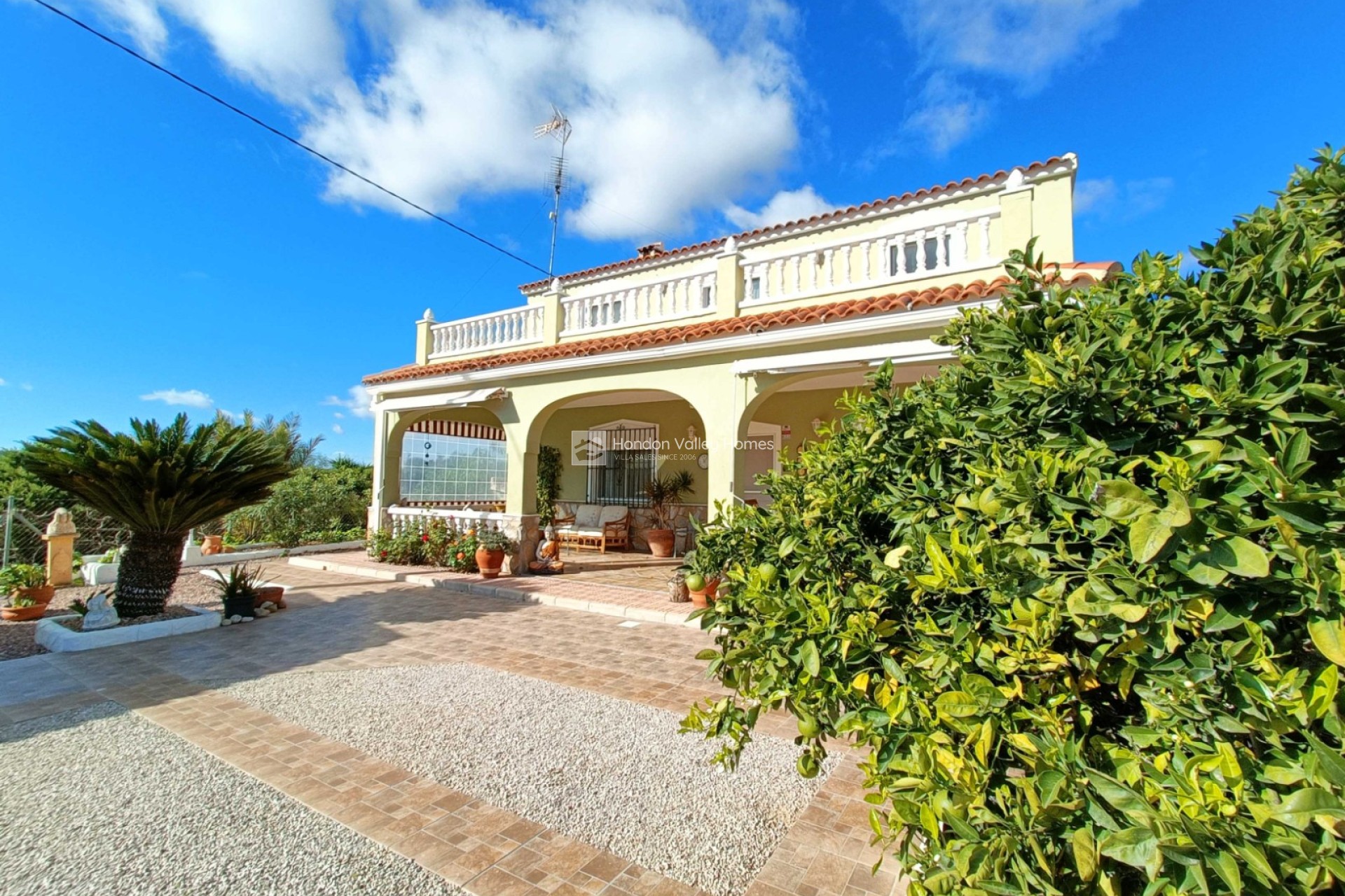 Reventa - Villa - Hondón de los Fráiles