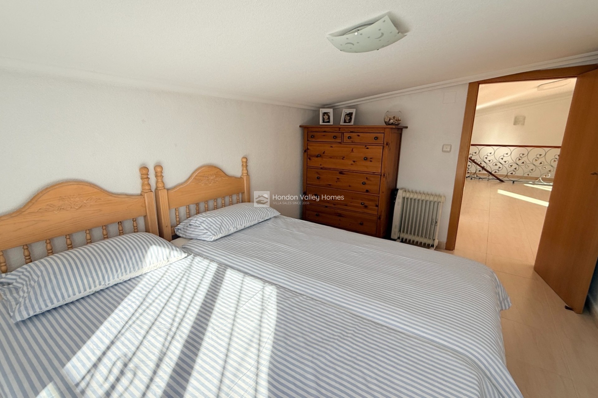 Reventa - Villa - Hondón de los Fráiles