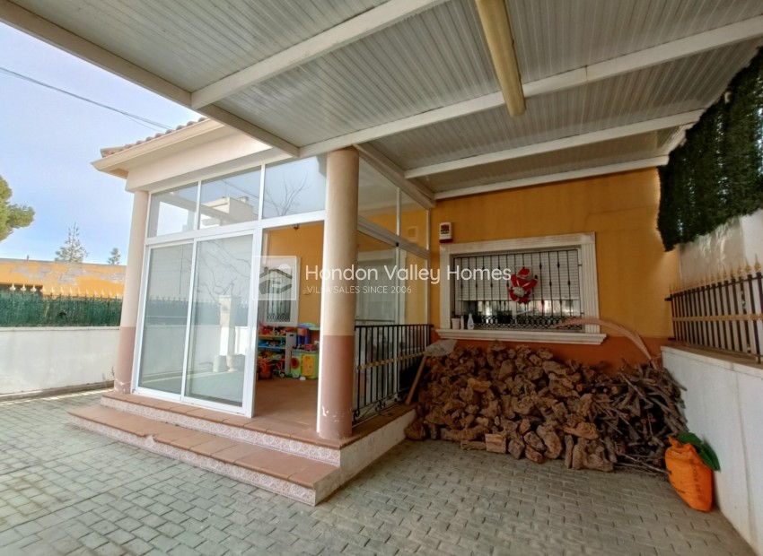 Reventa - Villa - Hondón de los Fráiles