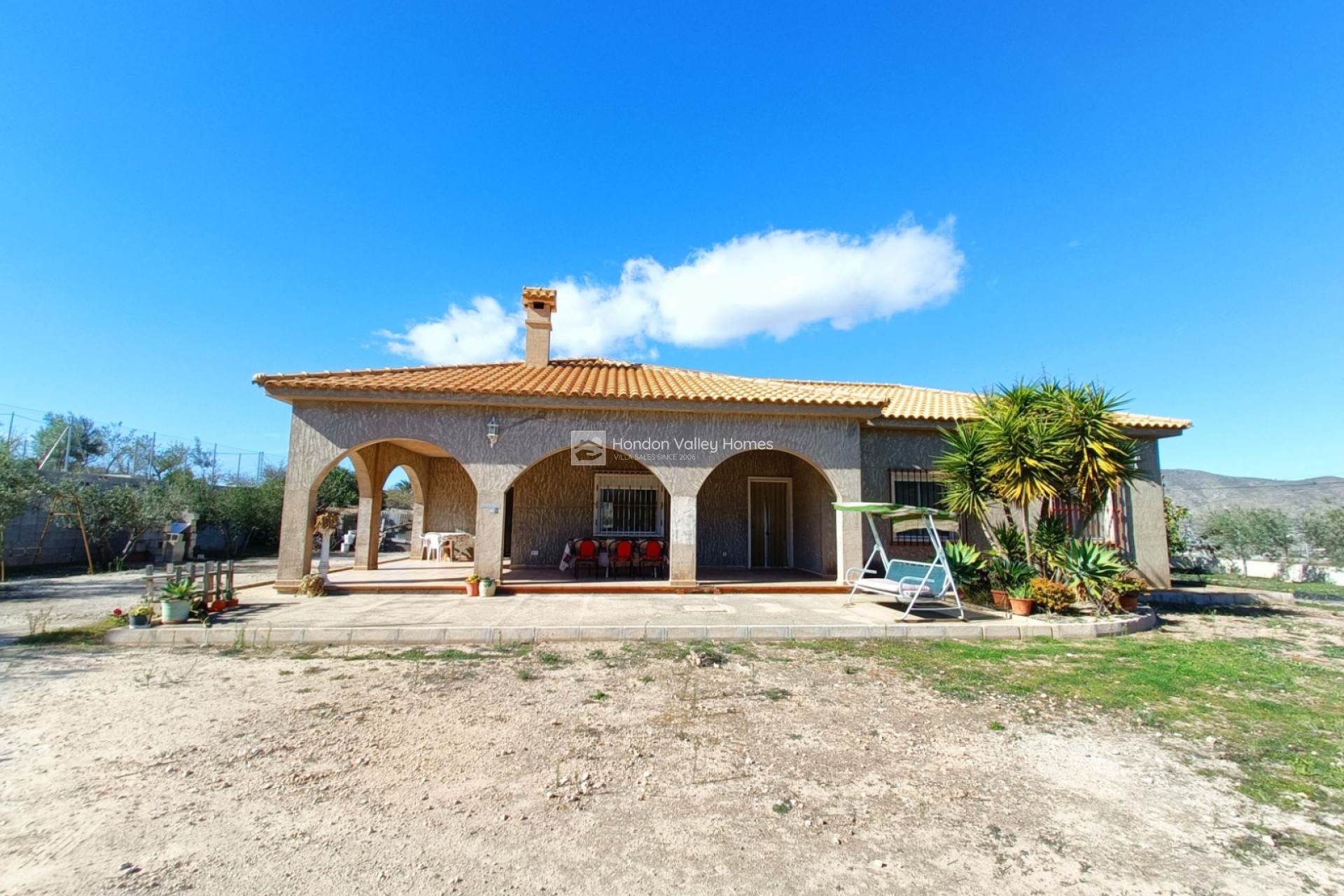 Reventa - Villa - Hondón de los Fráiles