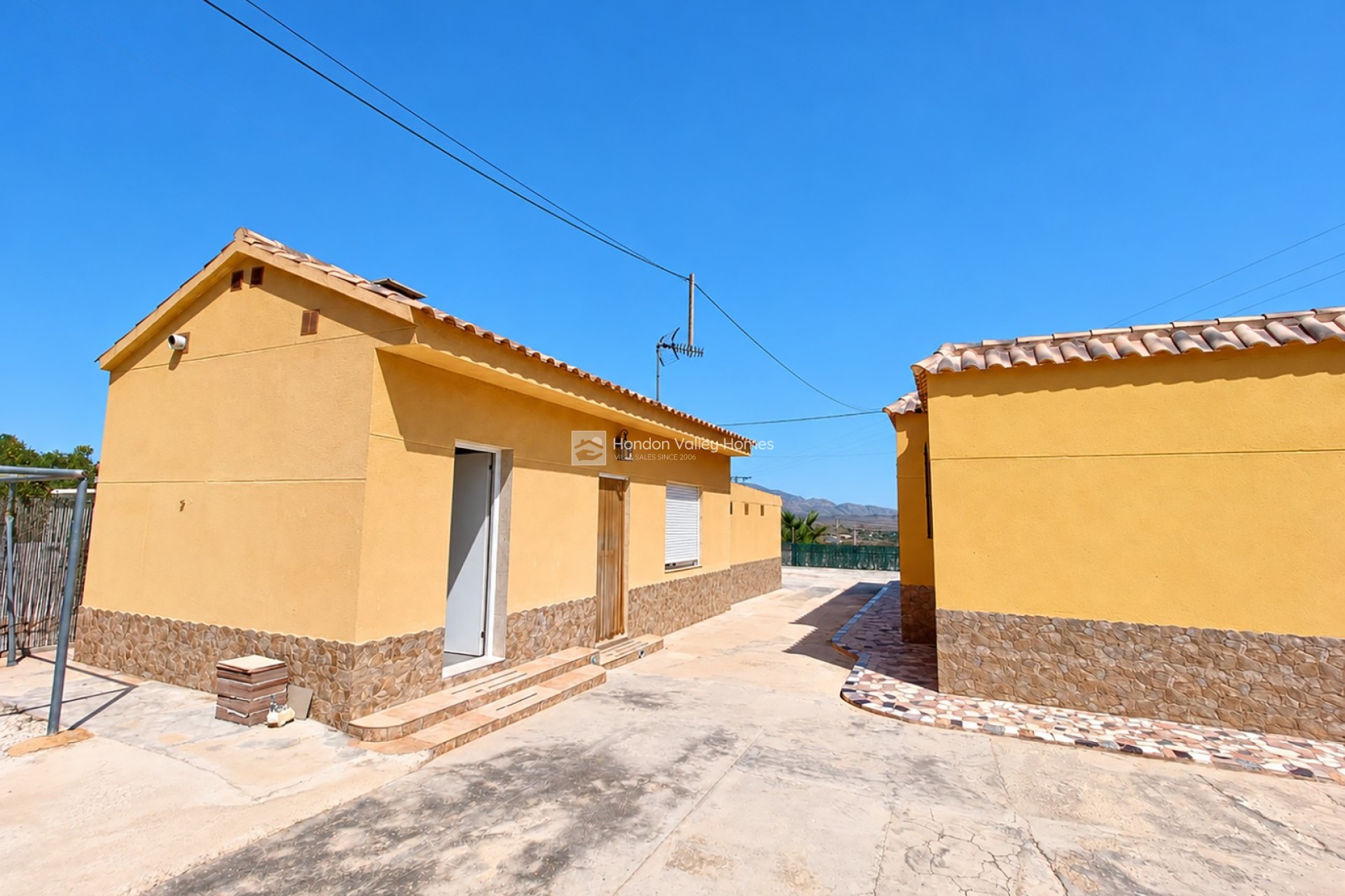 Reventa - Villa - Hondón de los Fráiles