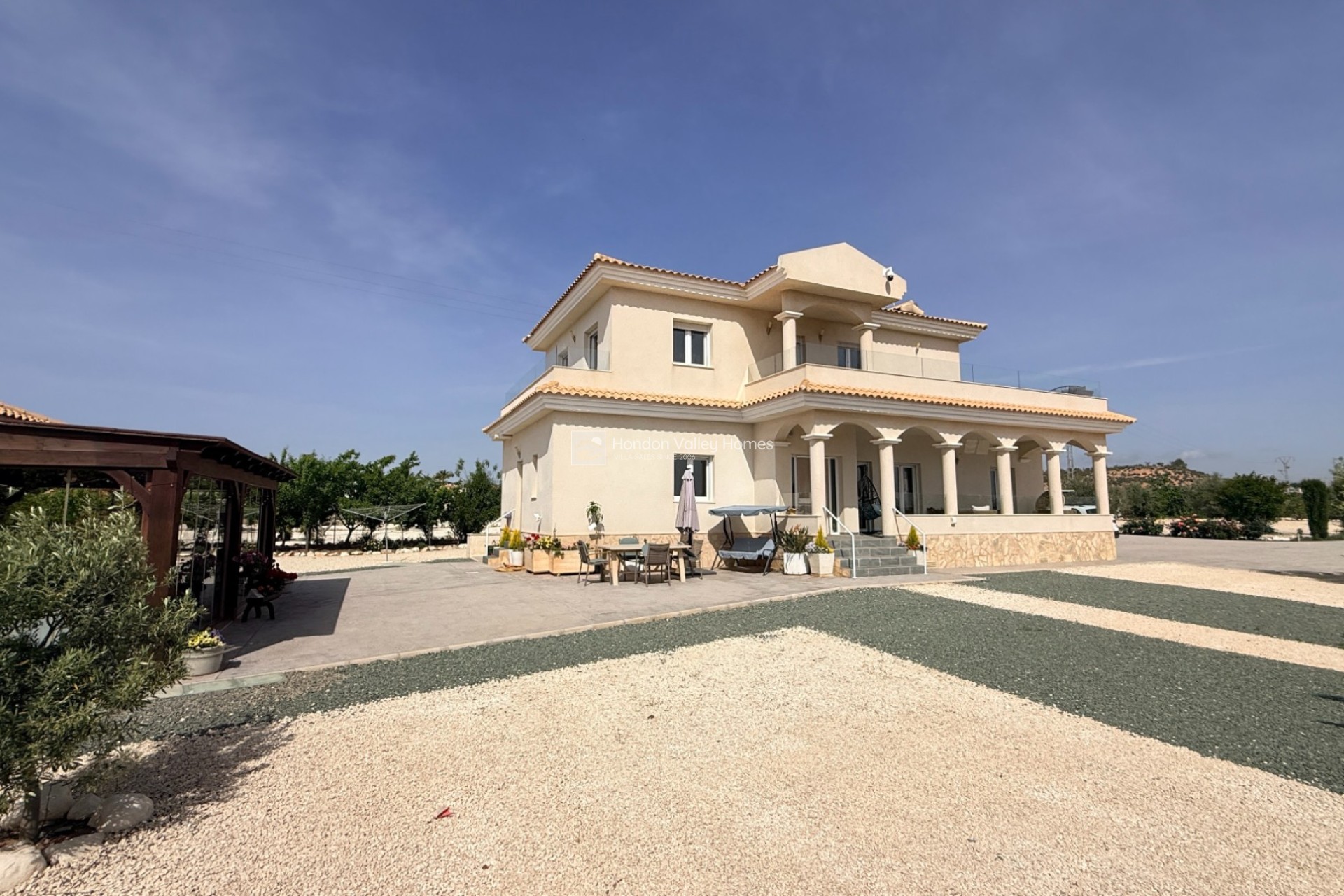 Reventa - Villa - Pinoso