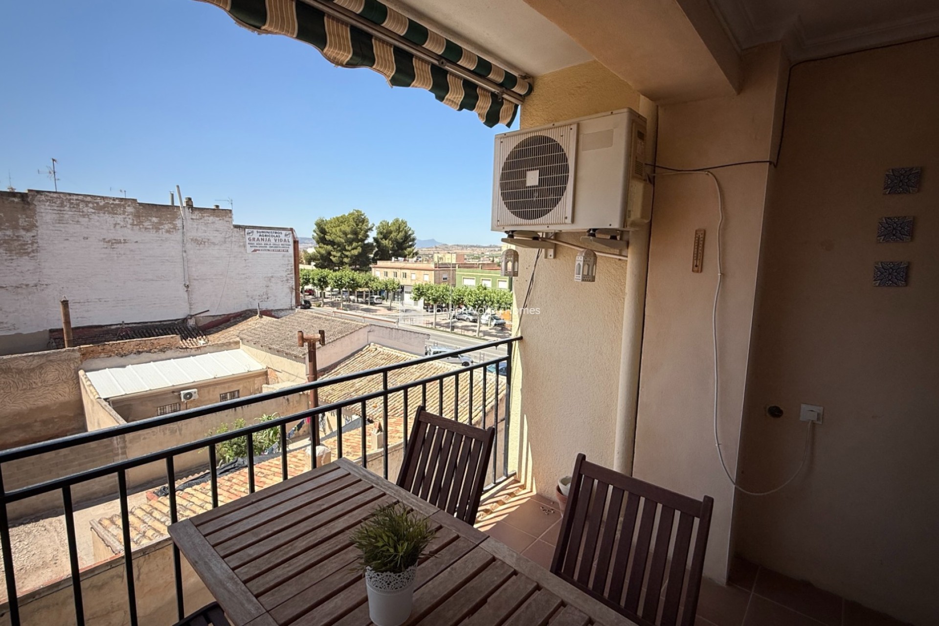 Revente - 1. Apartment / flat - Pinoso