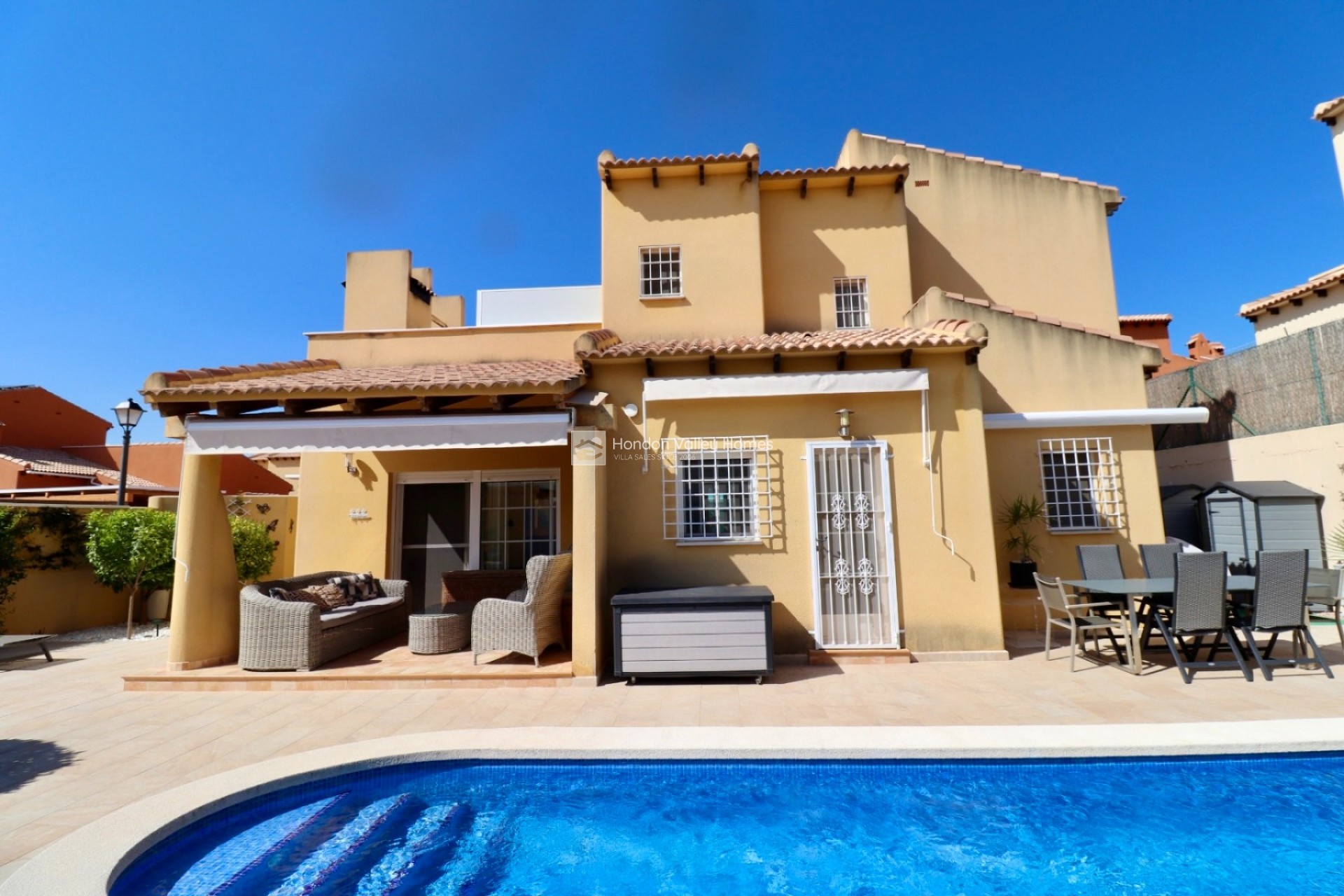 Revente - 4. House - Detached Villa - Fortuna