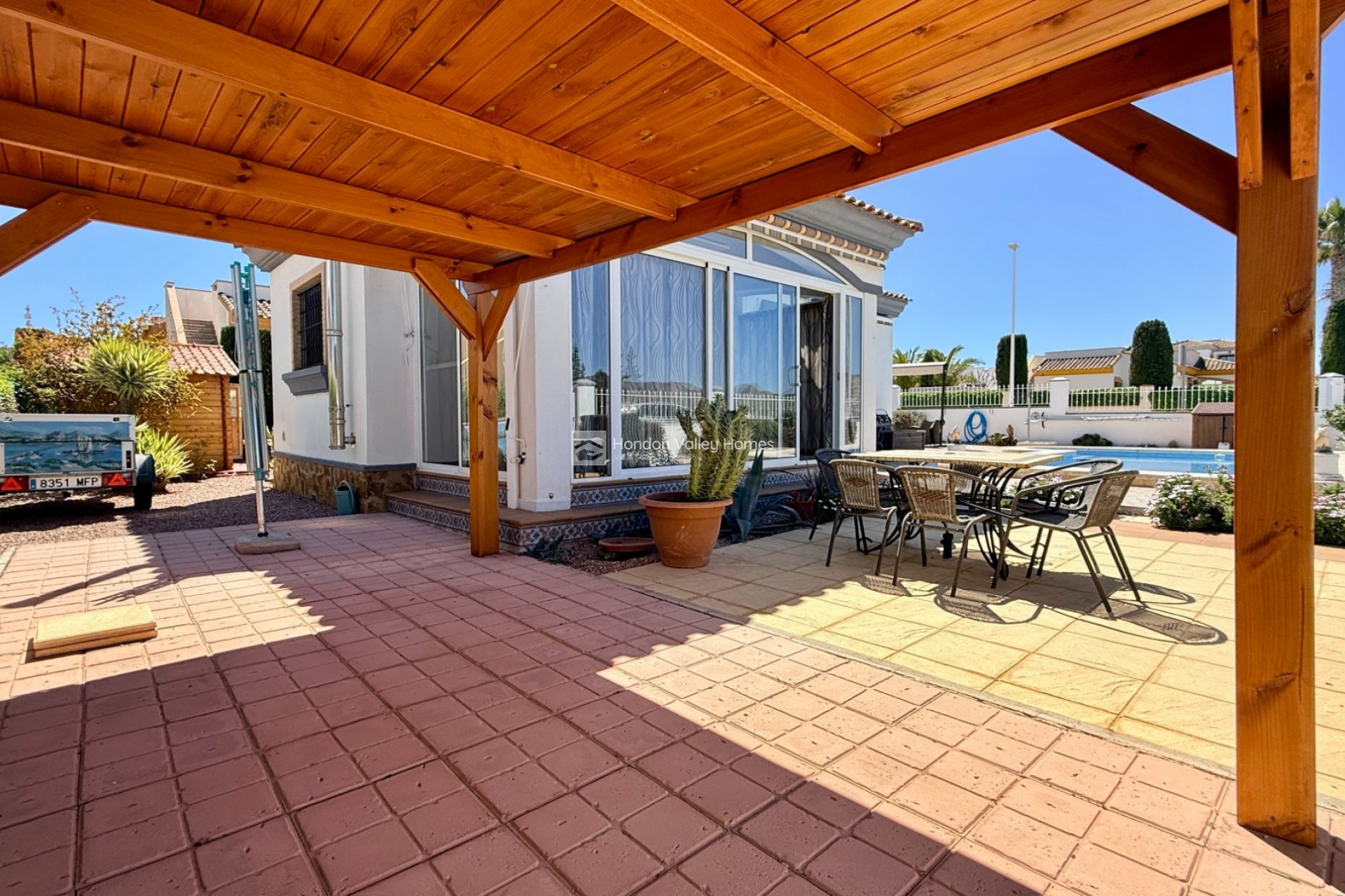 Revente - 4. House - Detached Villa - Hondón de las Nieves