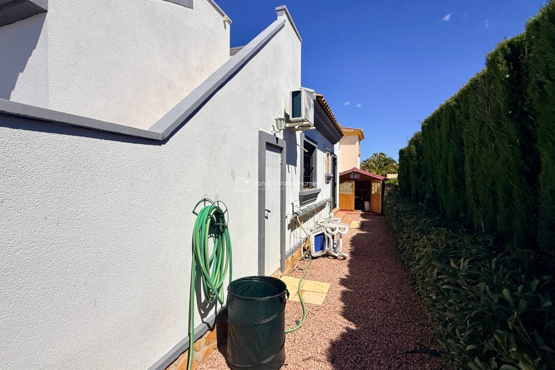 Revente - 4. House - Detached Villa - Hondón de las Nieves