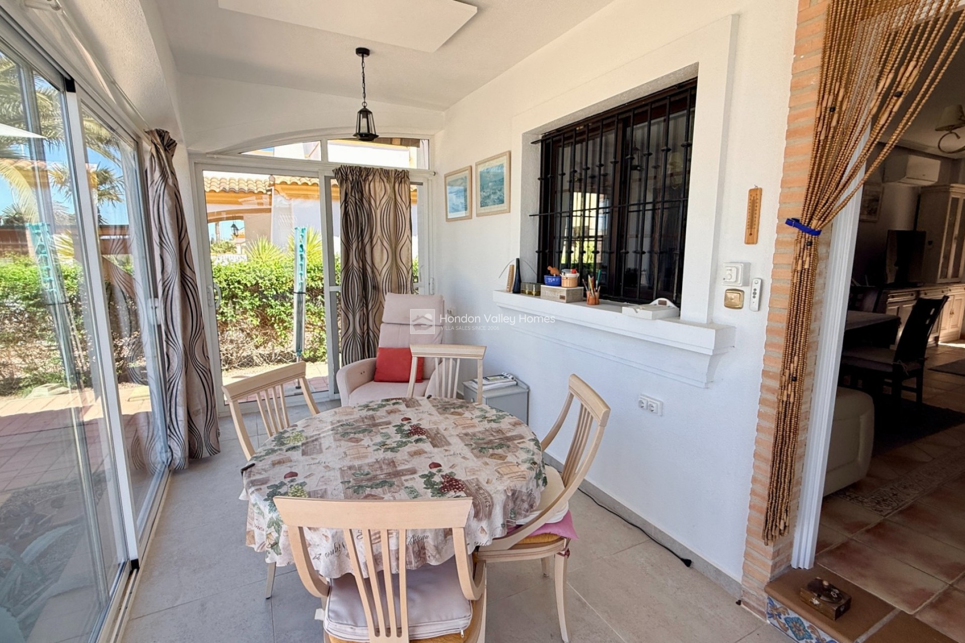 Revente - 4. House - Detached Villa - Hondón de las Nieves