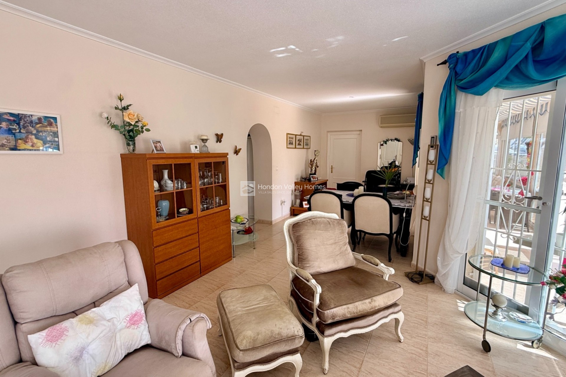 Revente - 4. House - Detached Villa - Hondón de las Nieves