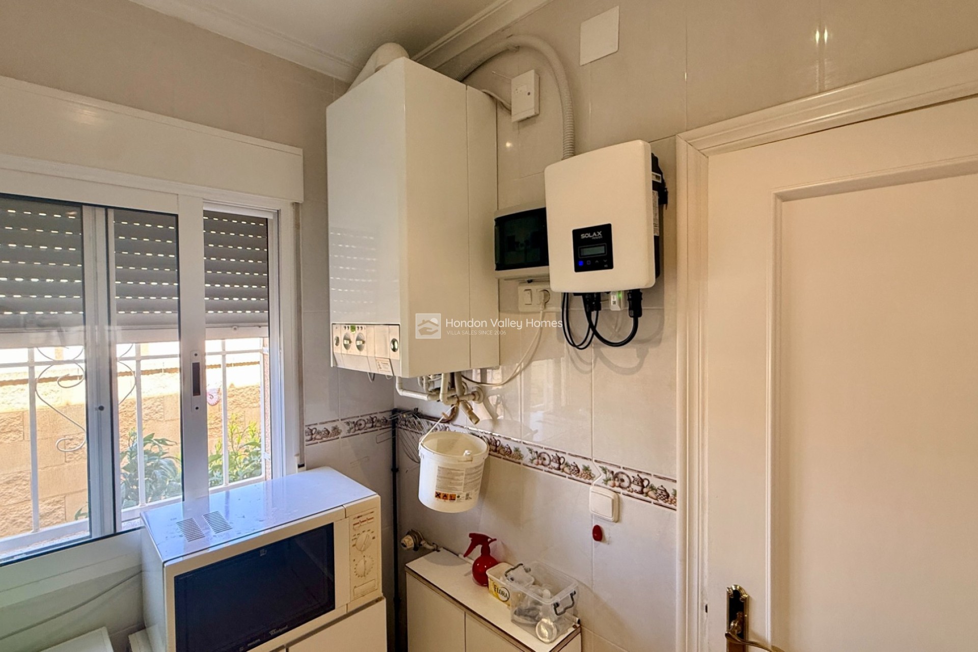 Revente - 4. House - Detached Villa - Hondón de las Nieves