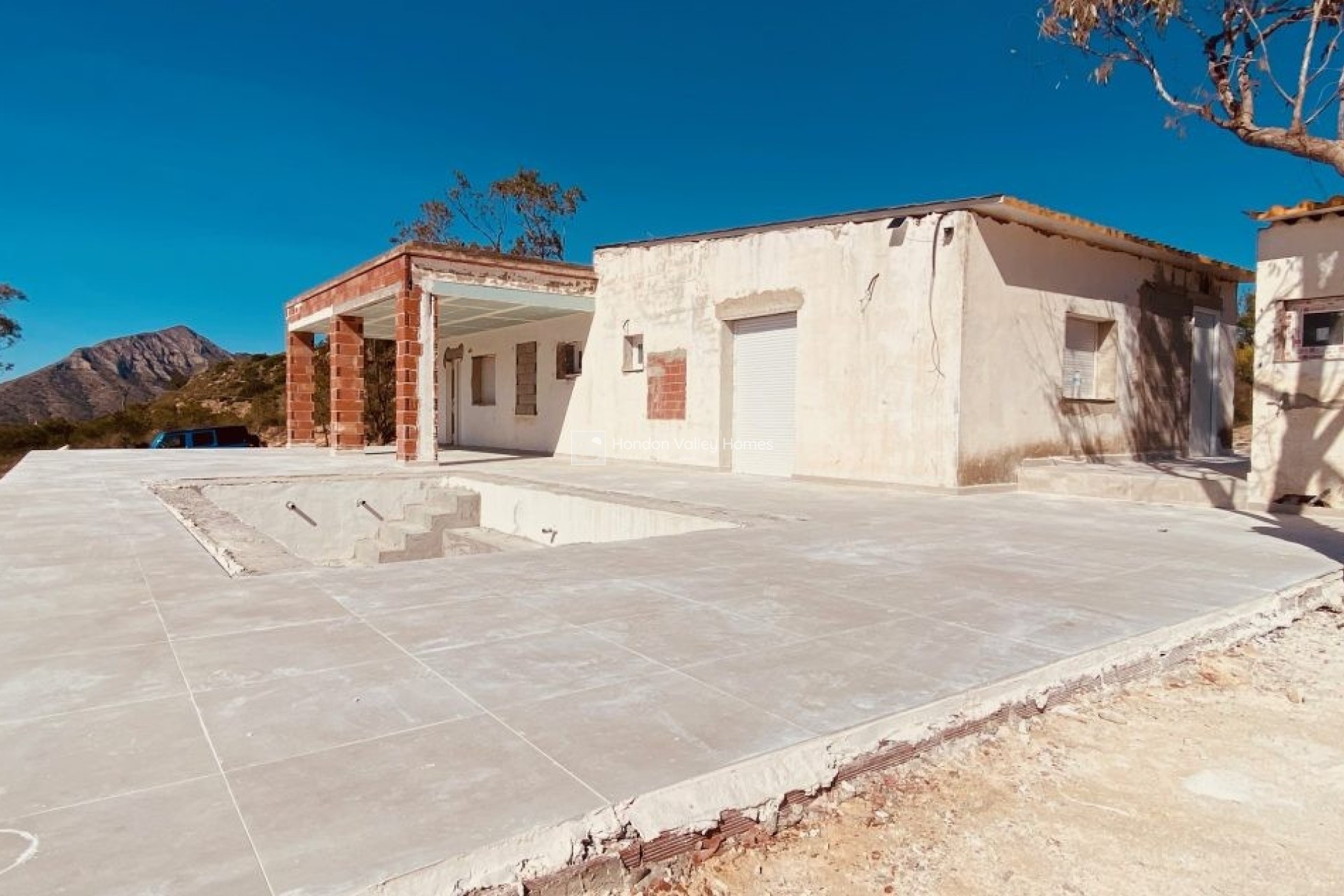 Revente - 4. House - Detached Villa - Hondón de las Nieves